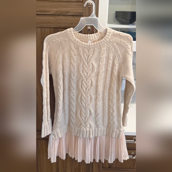 Chic Long Sleeve Cable Knit Mini Sweater Dress With A Sheer Flowy Pleated Bottom - Picture 14 of 16